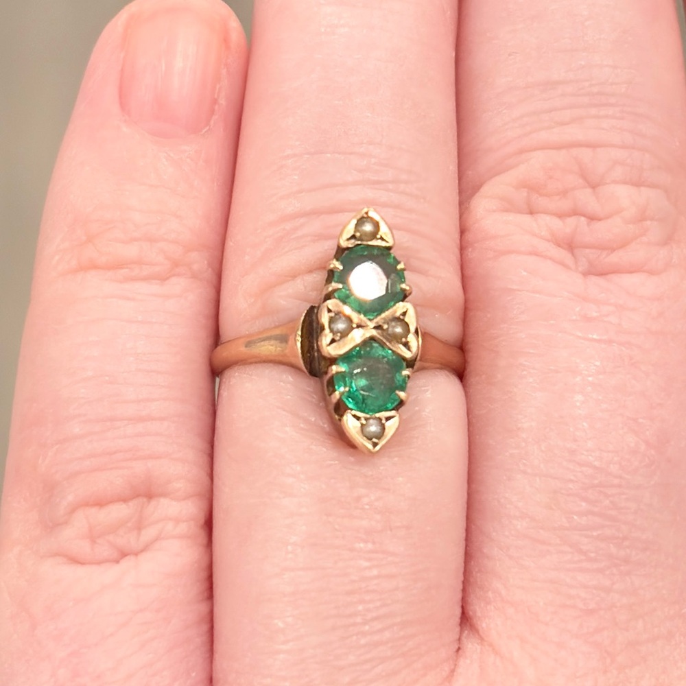 Antique Edwardian 10K Green Ring, Size 5.5, Rose Gold, Navette - Picture 5 of 17
